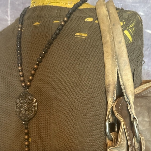 distressed army sweater - Picture 6 of 9